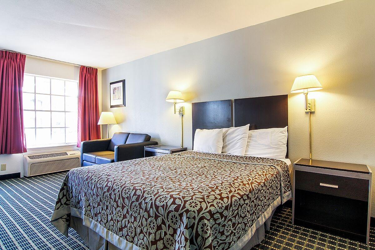Days Inn by Wyndham Market Center Dallas Love Field Eksteriør bilde